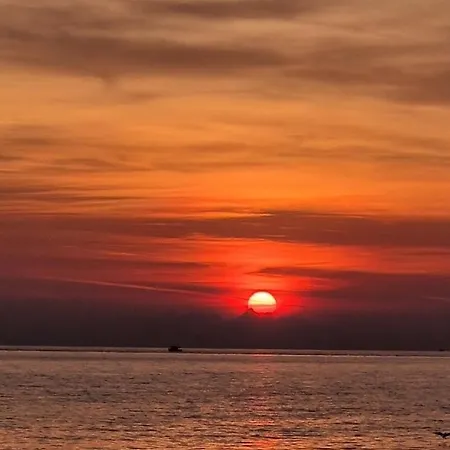 Durres Sun & Sea Luxury Apartment